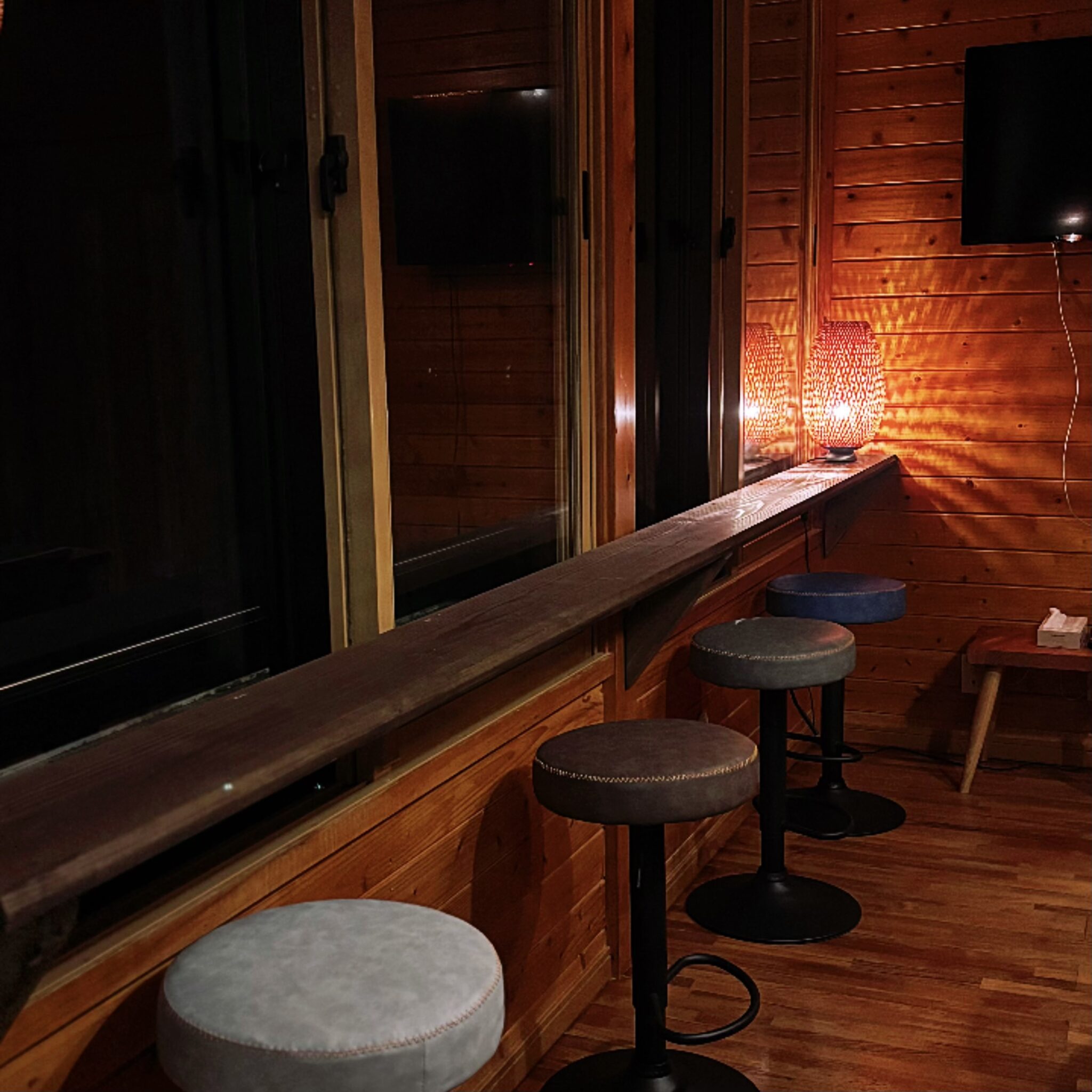 {"ARInfo":{"IsUseAR":false},"Version":"1.0.0","MakeupInfo":{"IsUseMakeup":false},"FaceliftInfo":{"IsChangeEyeLift":false,"IsChangeFacelift":false,"IsChangePostureLift":false,"IsChangeNose":false,"IsChangeFaceChin":false,"IsChangeMouth":false,"IsChangeThinFace":false},"BeautyInfo":{"SwitchMedicatedAcne":false,"IsAIBeauty":false,"IsBrightEyes":false,"IsSharpen":false,"IsOldBeauty":false,"IsReduceBlackEyes":false},"HandlerInfo":{"AppName":2},"FilterInfo":{"IsUseFilter":false}}